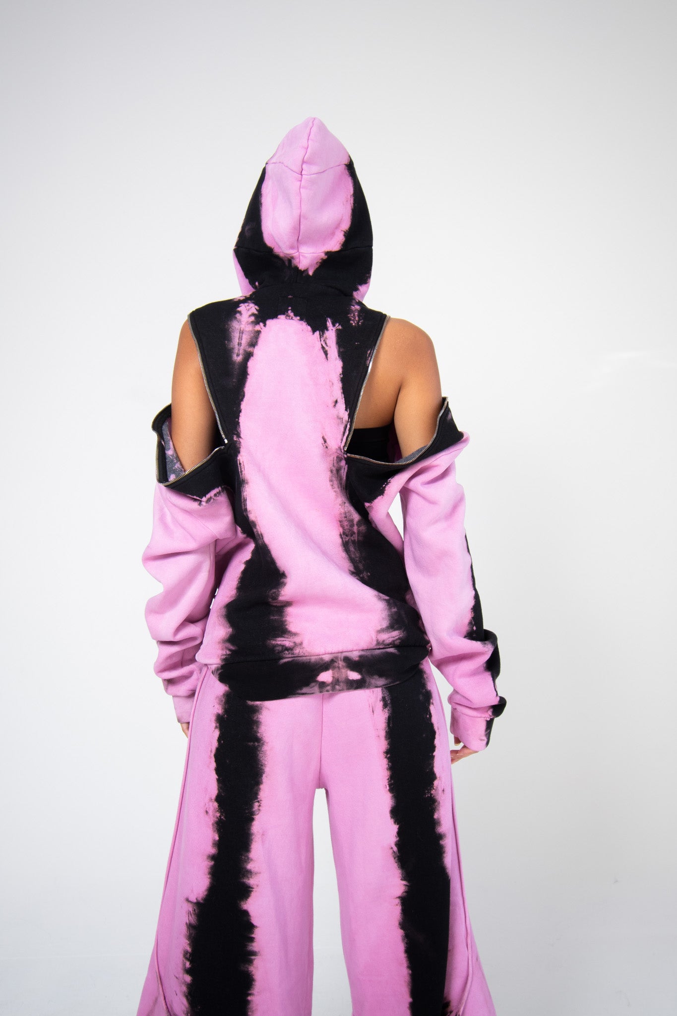 DIVIDER HOODIE - TOXIC PINK